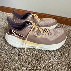 Altra experience flow